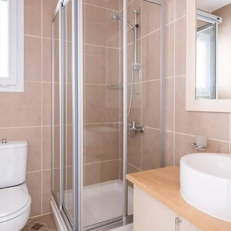 Luxury Three Bedroom With Sea View Appartamento Agios Theodoros (Northern Cyprus)